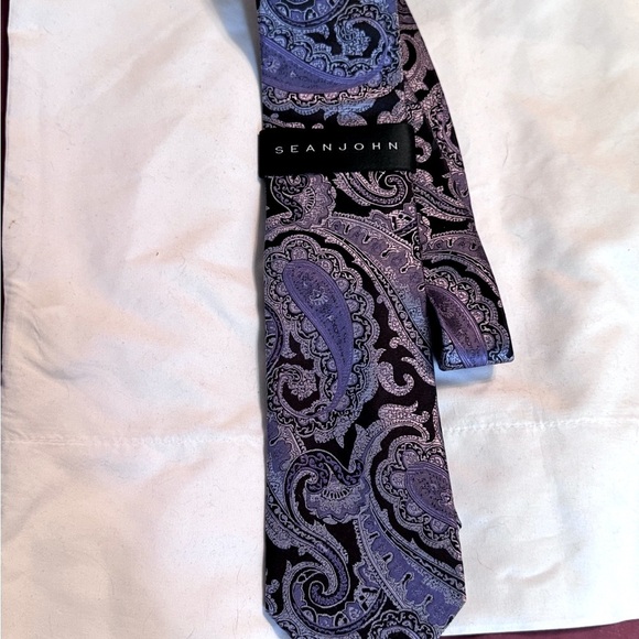 👔 Exquisite Rare Vintage Sean John Silk Men’s Tie - Never Worn, New with Tags ✨ - Picture 3 of 16